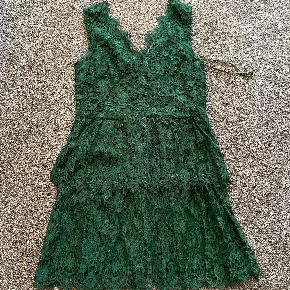 Lace overlay, green, dress for wedding, party, or night out on the town!